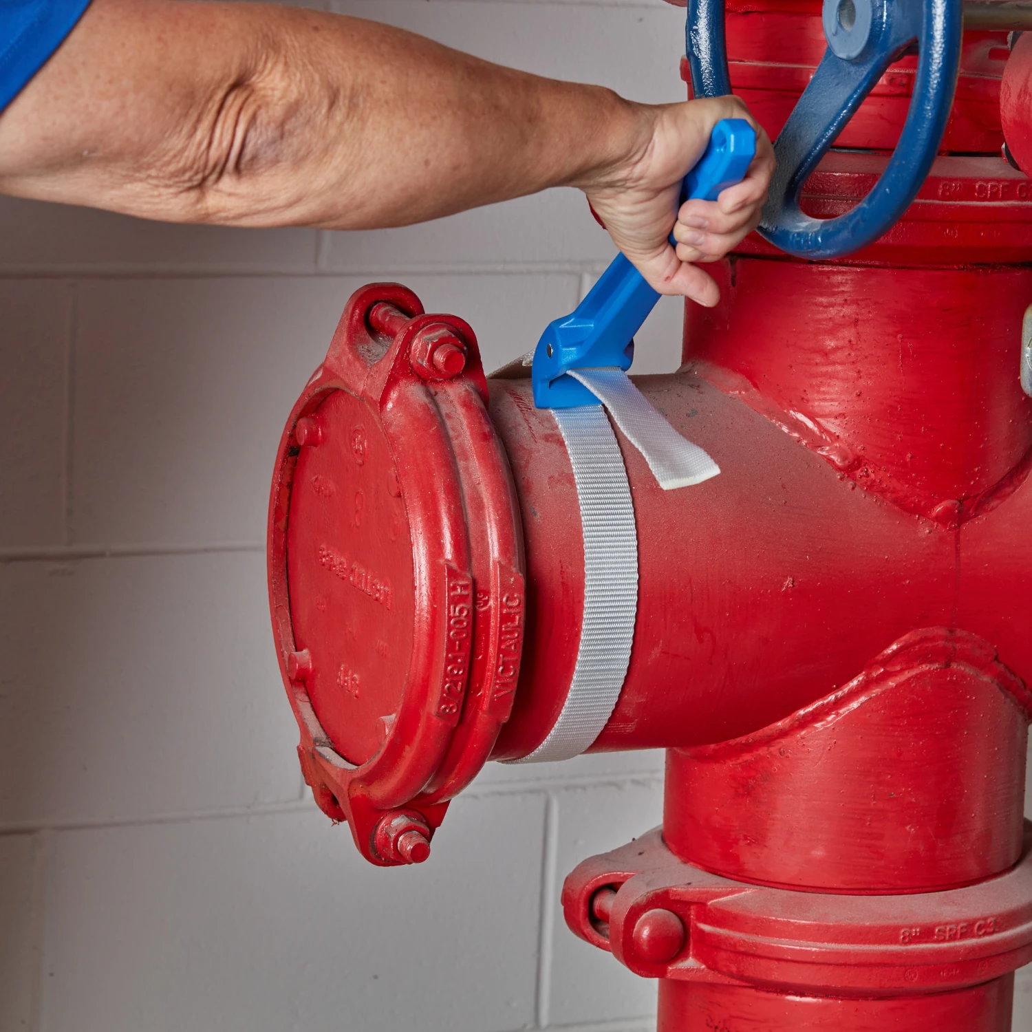 Kobalt Plumbing Wrenches & Specialty Tools Strap Wrench 4 Kobalt Plumbing Wrenches & Specialty Tools Strap Wrench - Image 4