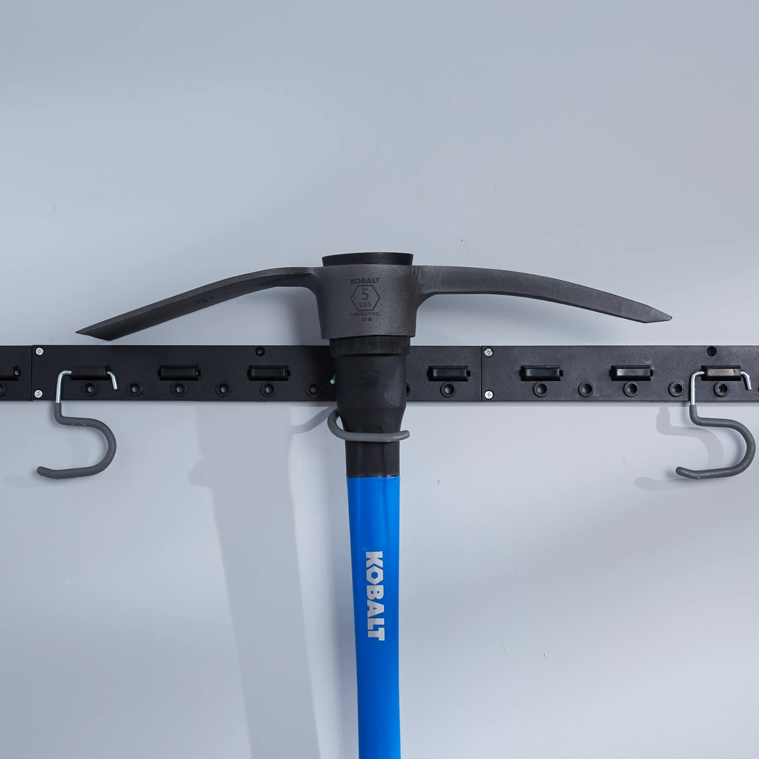 Kobalt Pickaxes & Mattocks 5-lb Fiberglass Steel Pick Mattock 7 Kobalt Pickaxes & Mattocks 5-lb Fiberglass Steel Pick Mattock - Image 7