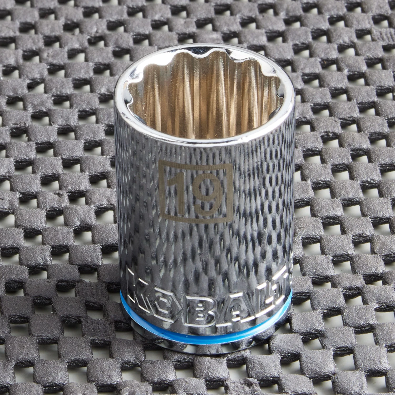 Kobalt Sockets & Socket Sets Metric 1/2-in Drive 12-point 19-mm Shallow Socket 2 Kobalt Sockets & Socket Sets Metric 1/2-in Drive 12-point 19-mm Shallow Socket - Image 2