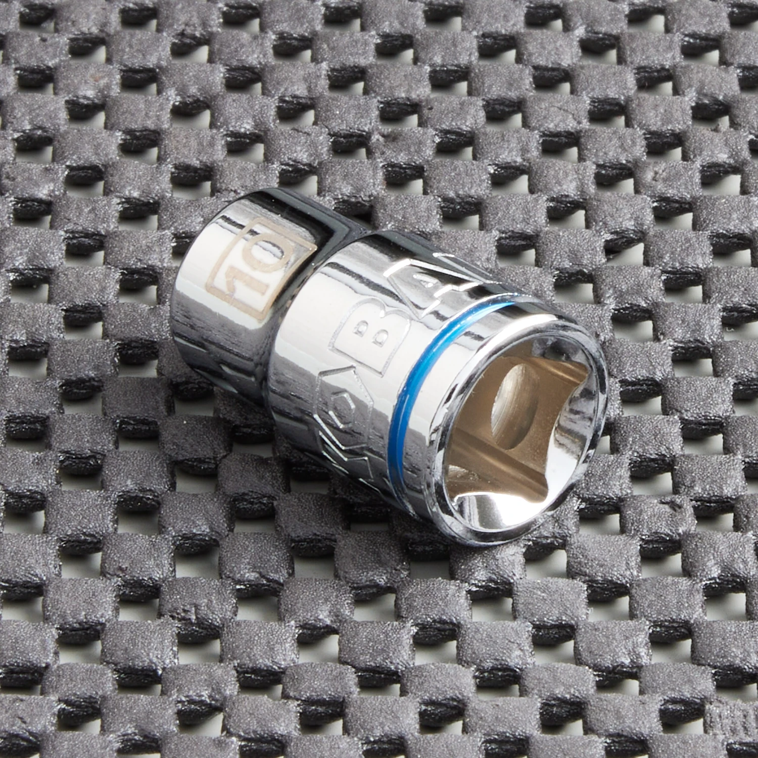 Kobalt Sockets & Socket Sets Metric 3/8-in Drive 12-point 10-mm Shallow Socket 3 Kobalt Sockets & Socket Sets Metric 3/8-in Drive 12-point 10-mm Shallow Socket - Image 3