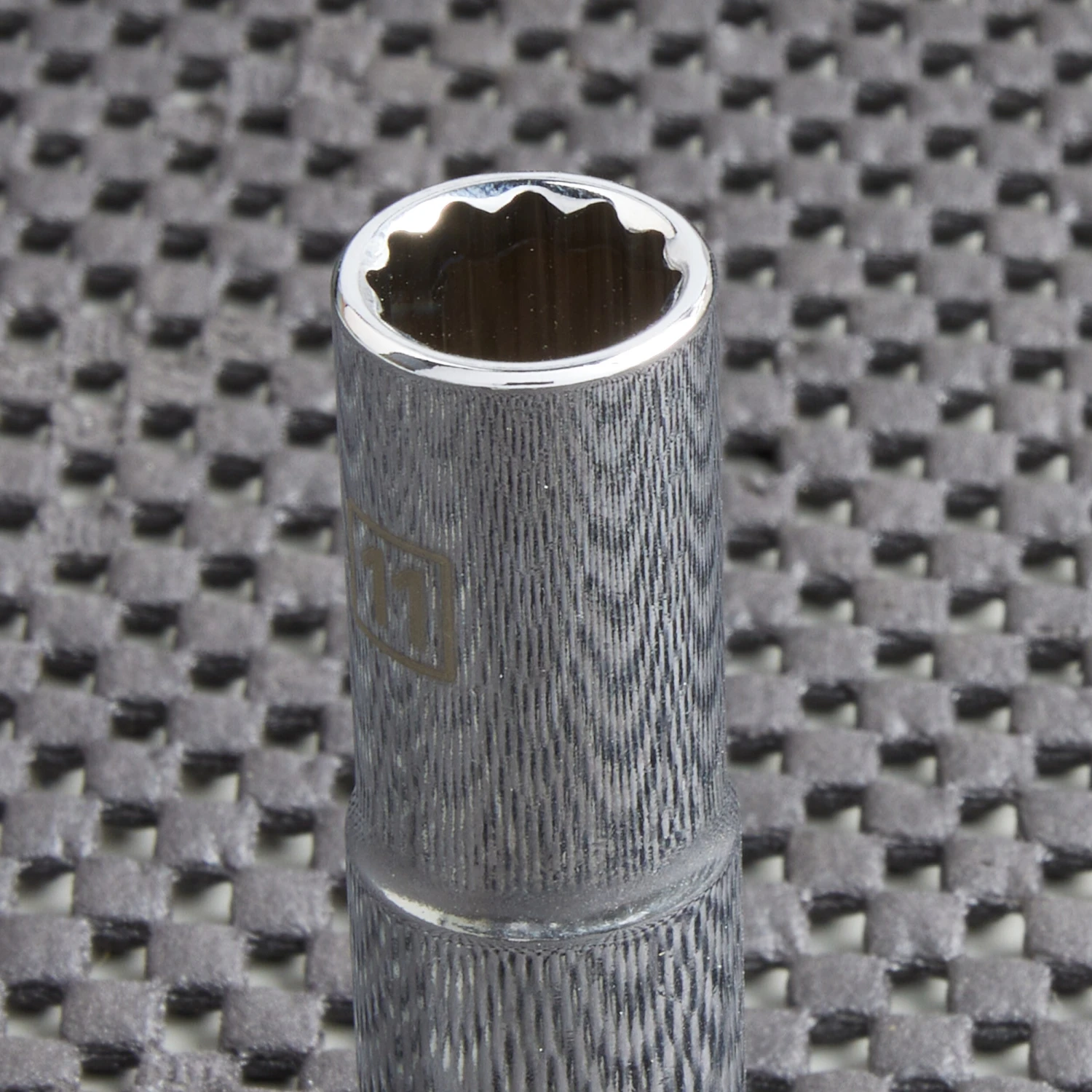 Kobalt Sockets & Socket Sets Metric 3/8-in Drive 12-point 11-mm Deep Socket 2 Kobalt Sockets & Socket Sets Metric 3/8-in Drive 12-point 11-mm Deep Socket - Image 2